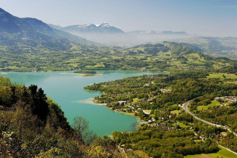 Ibis Budget Chambery Sud Challes Les Eaux Eksteriør billede