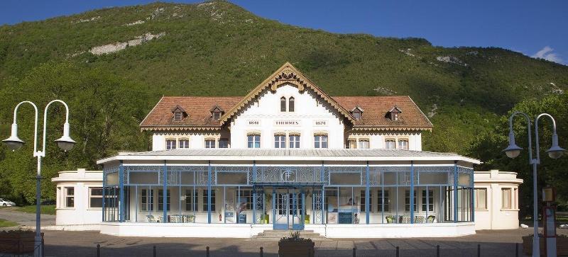Ibis Budget Chambery Sud Challes Les Eaux Eksteriør billede