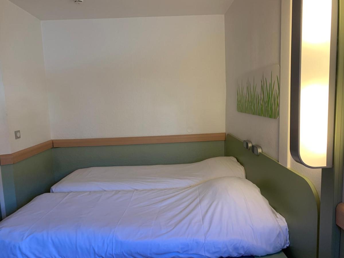 Ibis Budget Chambery Sud Challes Les Eaux Eksteriør billede