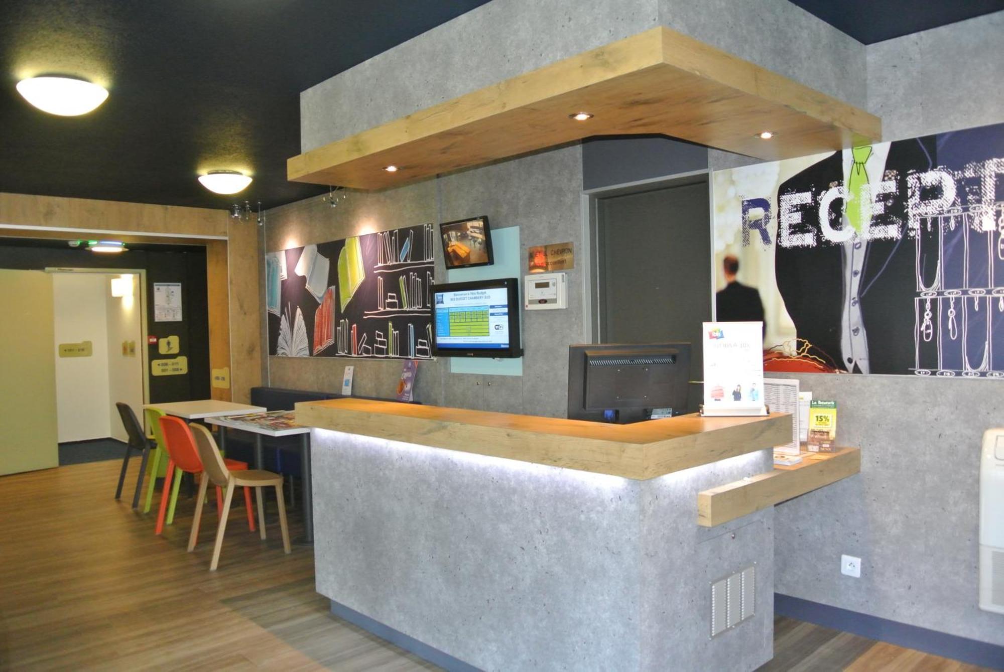 Ibis Budget Chambery Sud Challes Les Eaux Eksteriør billede